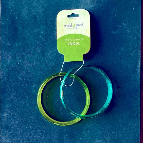 Glass Bangle Bracelets Set of 2 Handmade Artisan World Of Good Fair Trade - Picture 2 of 5